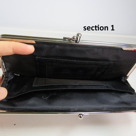 Vera Bradley kiss lock x2 Pirouette pattern clutch wallet Quilted black & red - Picture 2 of 9